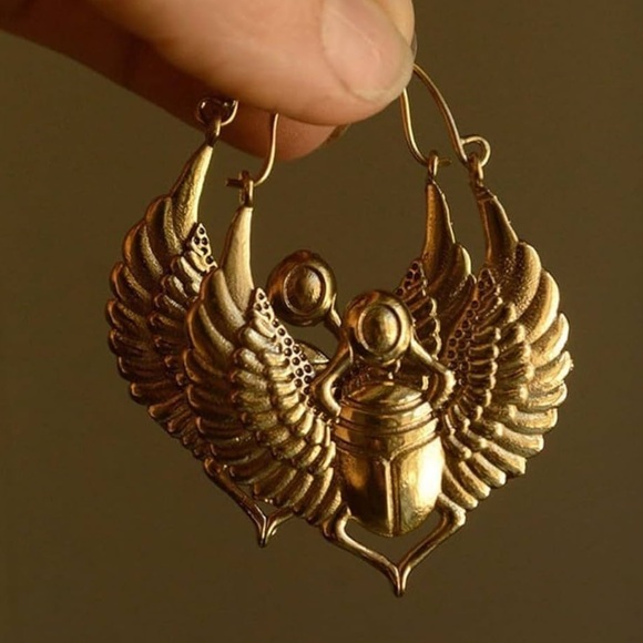 Egyptian Gold Winged Scarab Earrings - Picture 1 of 2